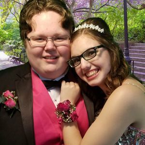 Meet your Posher, April